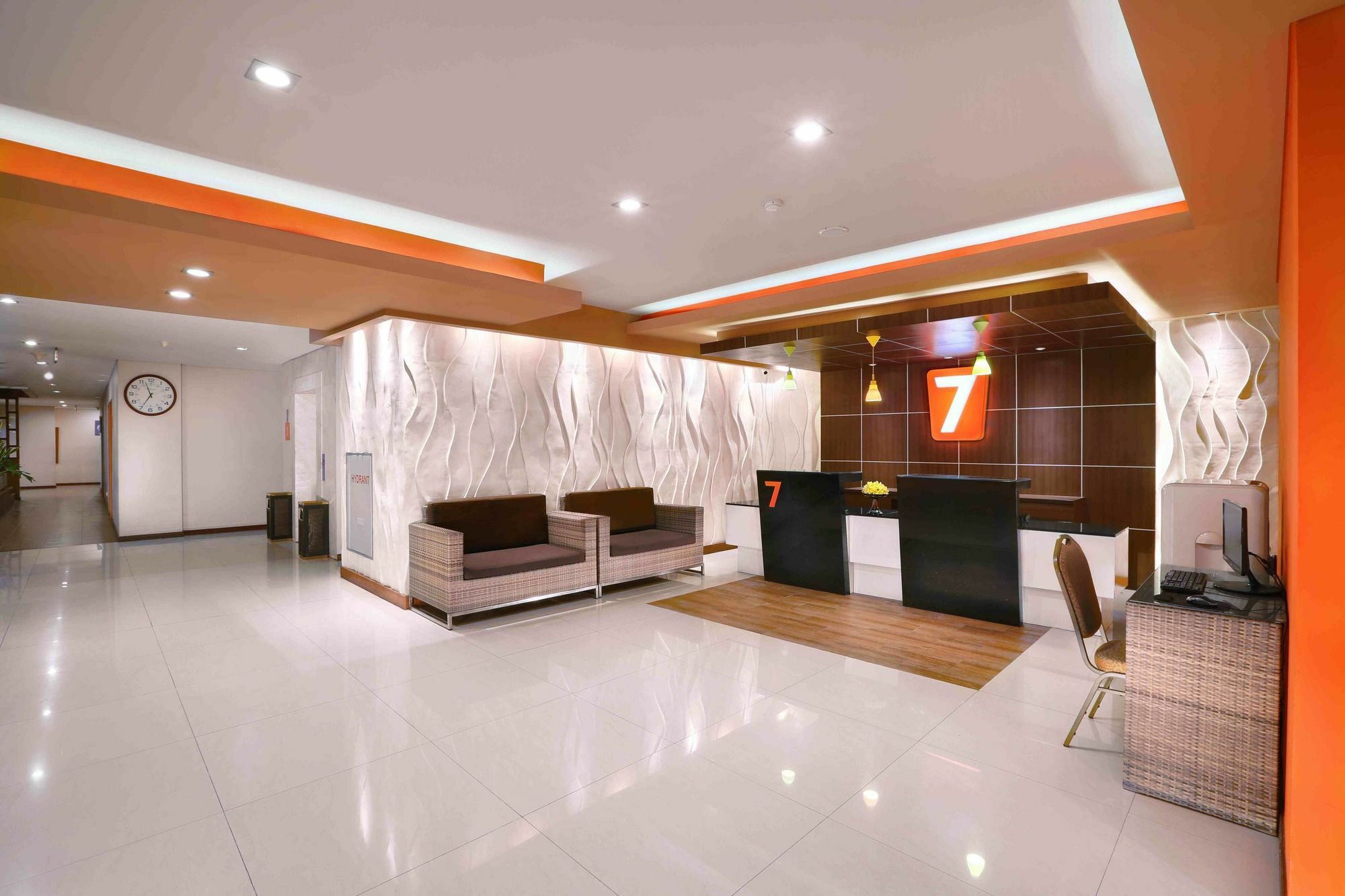 Sun Royal Hotel Kuta Lombok Exterior foto